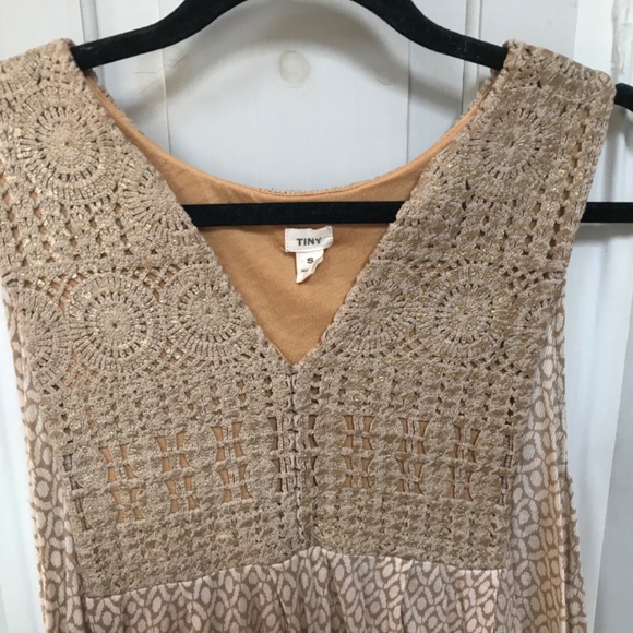 Tiny Tan Crochet Lace Sleeveless Top w/ Metallic Detail - Picture 5 of 14